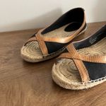 Tommy Bahama  Violine Espadrille 8.5 Black Tan Canvas Jute comfy walking flat Photo 2