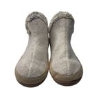 Dearfoams Dlux by Cozy Women's Beige & Gray Booties Slip-On Shoes Size XL Photo 3