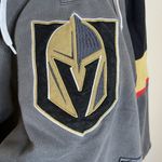 Fanatics Vegas Golden Knights Hoodie Large  Franchise Pullover NHL Sweatshirt Photo 2