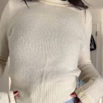 Abercrombie & Fitch  Women's Cream and White Jumper Photo 3
