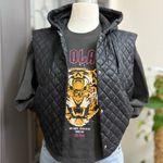 Divided H&M Black Modern Cropped Diamond Quilted Hooded Puffer Vest Photo 0