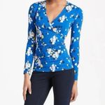 Boden Floral Jersey Surplice Top in blue with white and yellow accents size 6 Photo 1