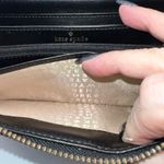 Kate Spade New York Black Cream Pink Stripe Spade Pattern Zip Around Wallet Photo 10