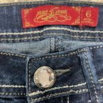 One 5 One NWOT , Capri, Blinged Pockets, Stretch, Size 6 Photo 4
