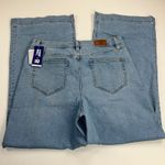 Lands' End  Sustainable Denim High Rise Wide Leg Jeans Light Wash NEW Size 12 Photo 2