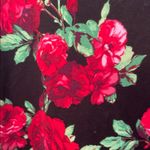 Pioneer Woman Floral V-Neck Women's Top Photo 2