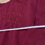 New York Popular maroon hoodie size small Red Photo 2
