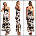 Lucy Love 💕💕 Keep It Simple Maxi Sleeveless (M) Photo 3