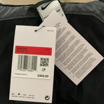 Nike Women's Storm-FIT Adv Run Division Jacket Photo 13