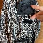 KAVU Geometric Black White Crossbody Backpack Bag Buckle Hiking Slingback Zip Photo 2