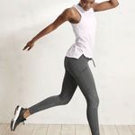 Athleta  • excursion hybrid tight leggings Photo 23