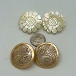 Elegant Cream and Gold Floral Earrings Set Photo 4