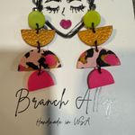 Branch Alley Pink Abstract Animal Print Handmade Dangle Earrings NWT Photo 4