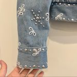Marc Jacobs  Stud Broderie Anglaise Daisy Embroidered Denim Jacket Size XS Photo 9