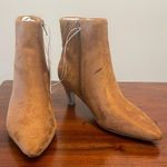 Universal Threads Universal Thread Elegant Tan Faux Suede Pointy Ankle Boots New Size 6.5 Photo 0