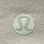 Lululemon Purple Sleeveless V Neck Yoga Workout Athletic Crop Tank Top Size 10 Photo 2