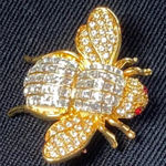 Joan Rivers  Vintage Swarovski Crystal Bee Brooch, 1980’s,‎ Rare Photo 0