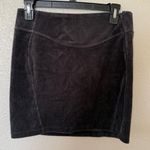 Lululemon Scuba Mid-Rise Mini Skirt *Velvet Cord Size 6 Photo 3