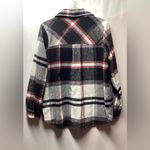 Zenana Outfitters plaid shacket. Size Large Photo 2