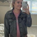 Levi's Denim Jacket Photo 4