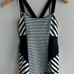 Lululemon  Work It Out Tank in Sea Stripe Mint Moment and Black‎ Size 4 Photo 0