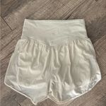 Lululemon  shorts Photo 1