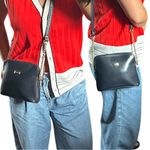 Liz Claiborne Vintage Navy Bag with Gold Chain Photo 9