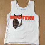 Hooters B73 #1 Womens  Girl Worn Uniform Tank White Size Xs Photo 0