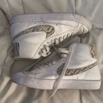 Nike White  blazers Photo 0