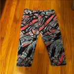 Fabletics  Capri Legging Pants Multicolored Large Photo 3