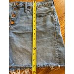 Madewell  Shorts Womens Size 32 Blue Raw Hem Button‎ Fly Denim Med Wash Stretch Photo 8