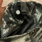 Lululemon Shine leggings Photo 3