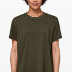Lululemon  All Yours Boyfriend Tee Shirt in Dark Olive - Size 4 Photo 0