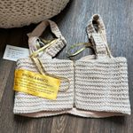 Bronx and Banco  Desert Top Photo 3