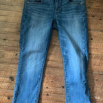 American Eagle  double button medium wash 4 short Artist crop jeans Photo 0