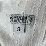 Democracy  eyelet floral button up career Minimalist‎ staple cotton beach boho Photo 11