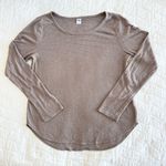 Old Navy Classic  Brown Oversized Ribbed Top M Long Sleeve Scoop Neck Soft Cozy Photo 6
