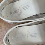 Toms  Alpargata Embroidered Hibiscus Lace Slip On Shoes Ivory Metallic Tan 8.5 Photo 9