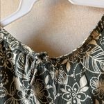 Erika  Green and cream Patterned cropped Pants petite large Photo 2