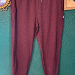 Vuori  Deep Red 25” Joggers Sz Small Photo 0