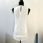 White House | Black Market Nice WHBM blouse🌷🌷 Photo 1