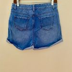 Vintage mom jeans short.Size: UK: 12.US:8.EU: 40. Blue Photo 1