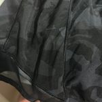 Lululemon Camo  shorts  Photo 3
