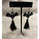808. Halloween Bat Tassel Earrings Black Photo 2