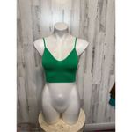 No Boundaries Green tank top Photo 1