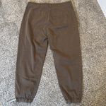 Liverpool  Jogger With Exposed Button Fly in Oregano 16/33 Photo 13