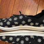 Clarks  Cloudsteppers Womens Sz 10 Breeze Ave Sneakers Black Sunflowers 26167814 Photo 7