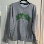 Pretty Little Thing gray and green “New York” crewneck sweatshirt size 16 Photo 0