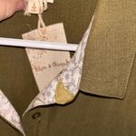 Hem & Thread  Olive Collared Shirt NWT Size L Photo 1