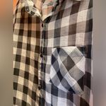 Faded Glory Women’s shirt, extra‎ large black-and-white gingham, fair used condition. Photo 1